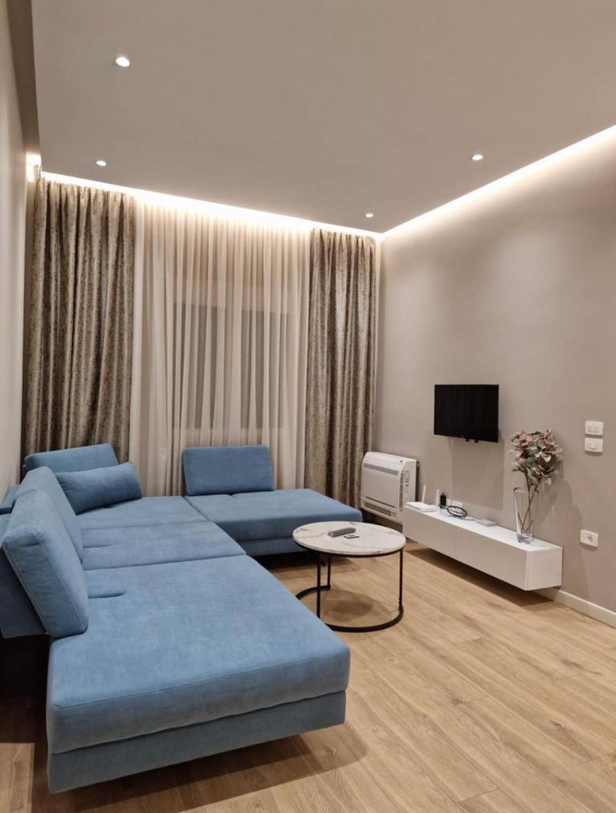 Lilo'S Place Tiranë Luaran gambar